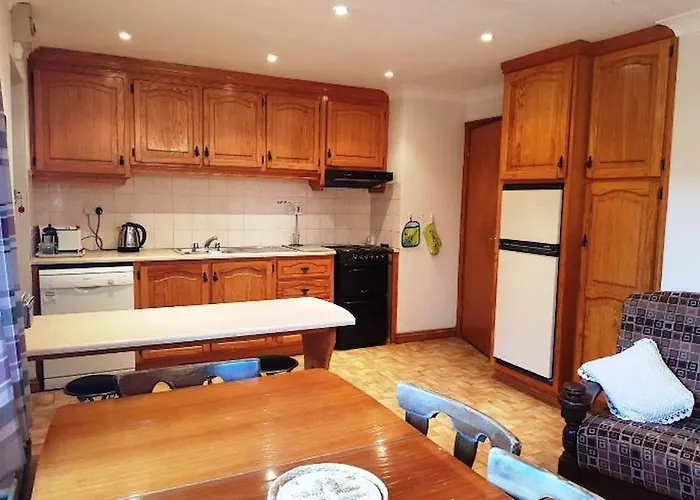 Waterside Cottage, Cashel