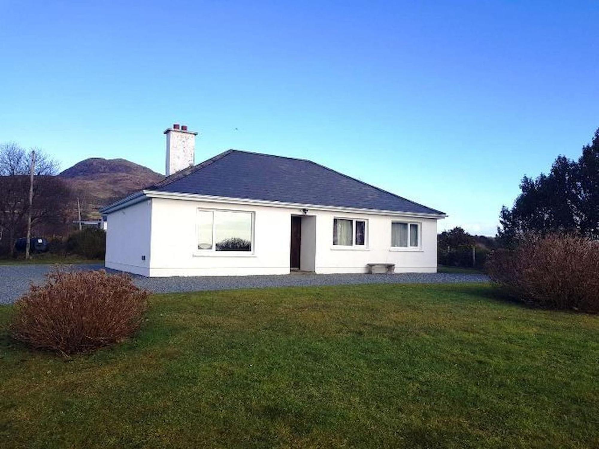 Waterside Cottage, Cashel Сasa de vacaciones Galway